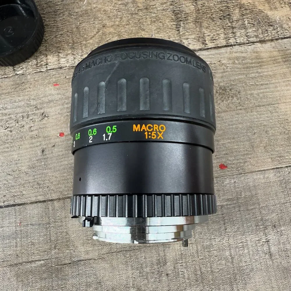 Vivitar Lens Macro Focusing Zoom 28-70mm 1:3.5-4.5